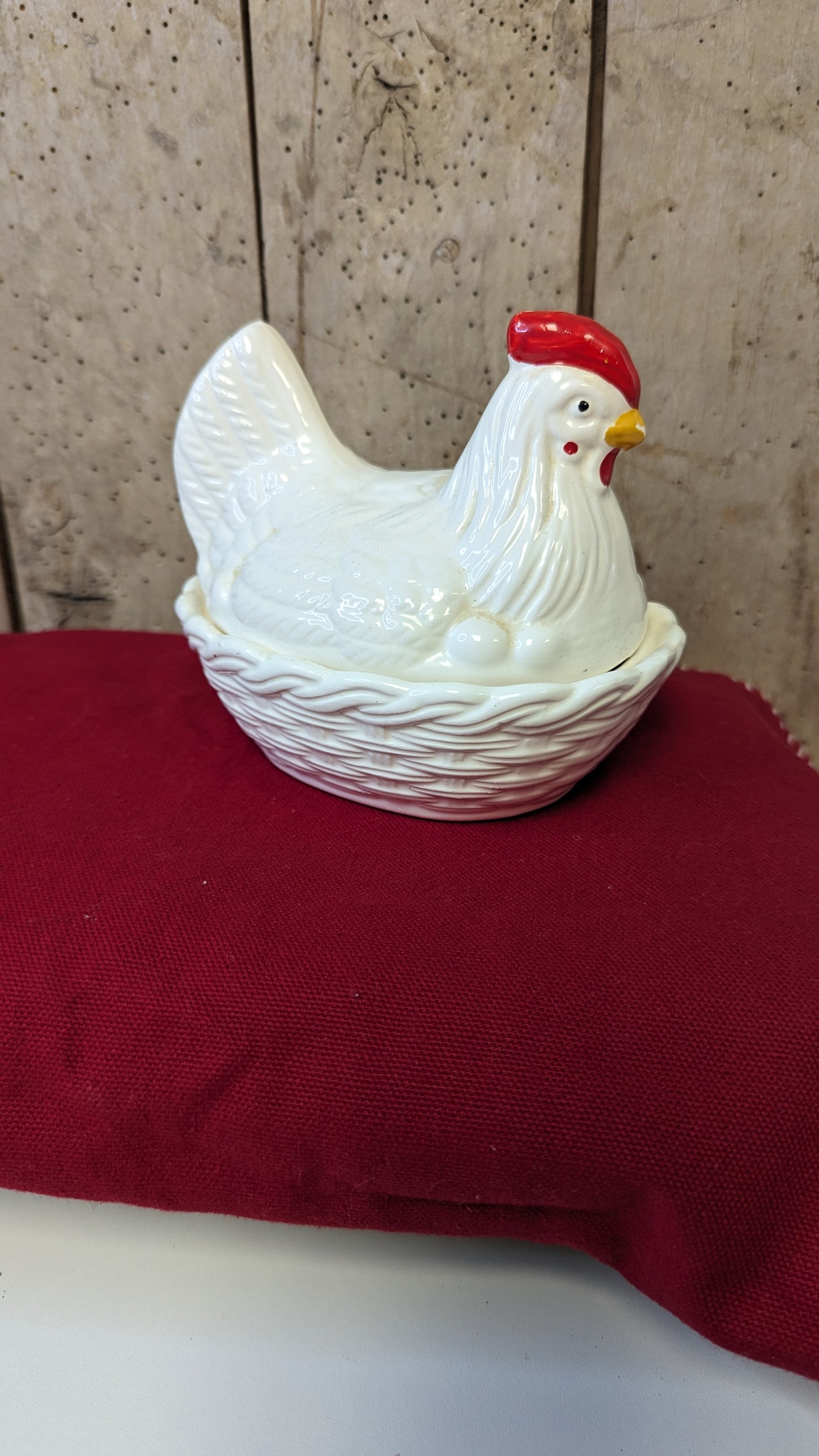 Vintage Ceramic Hen